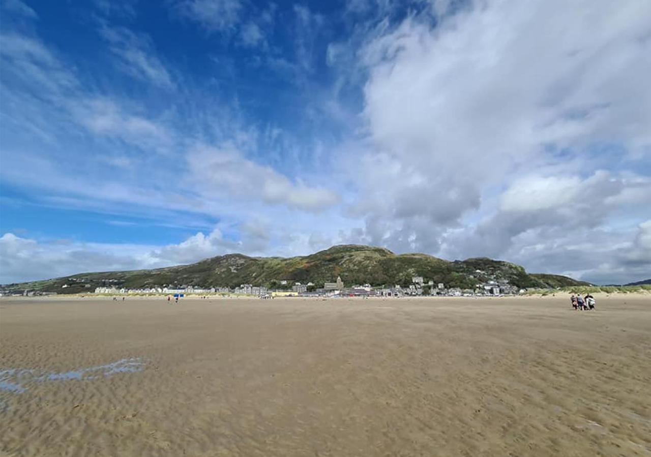 Luxury 4 Bedroom Seaside Apartment - Glan Y Werydd House Barmouth Extérieur photo