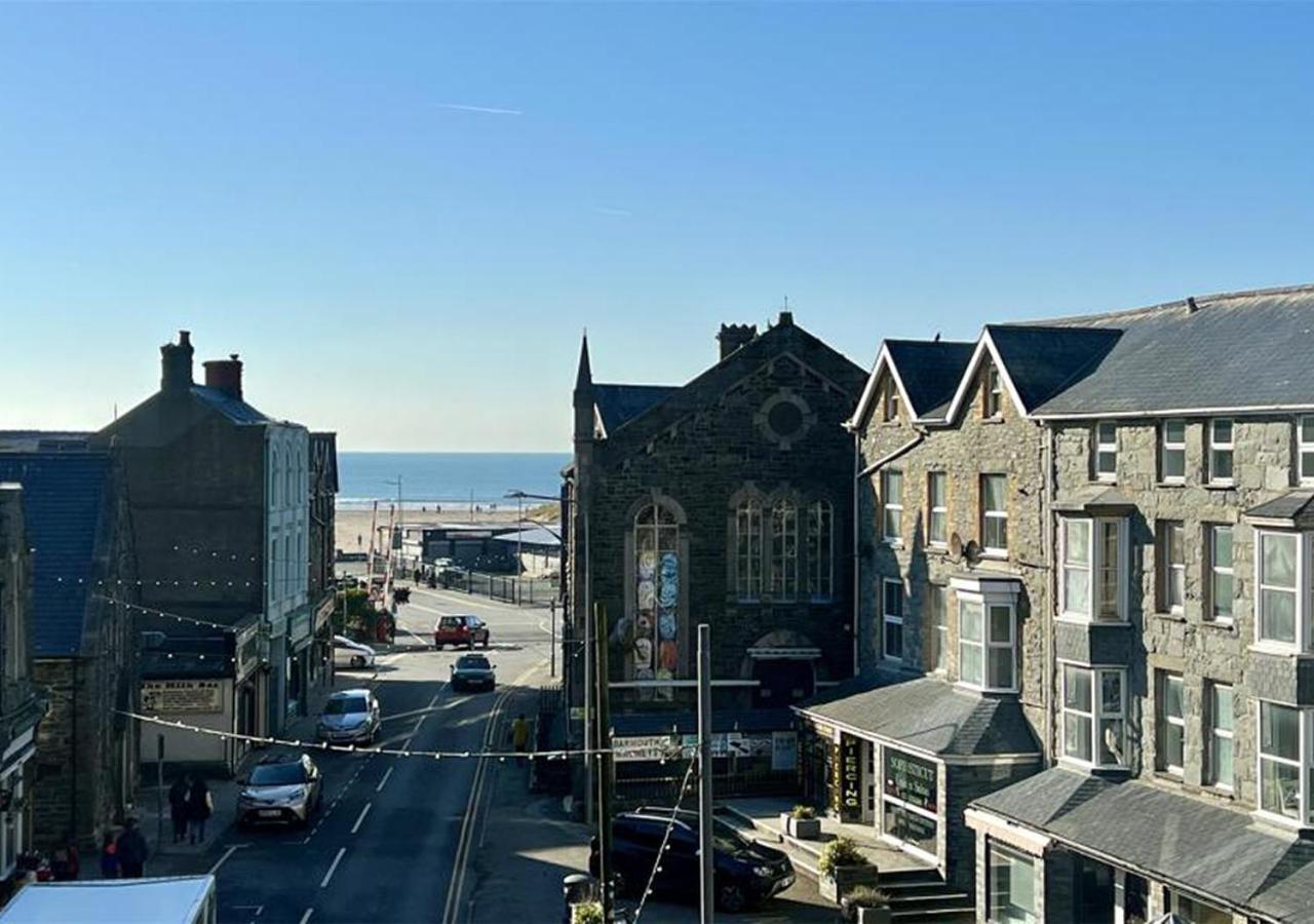 Luxury 4 Bedroom Seaside Apartment - Glan Y Werydd House Barmouth Extérieur photo